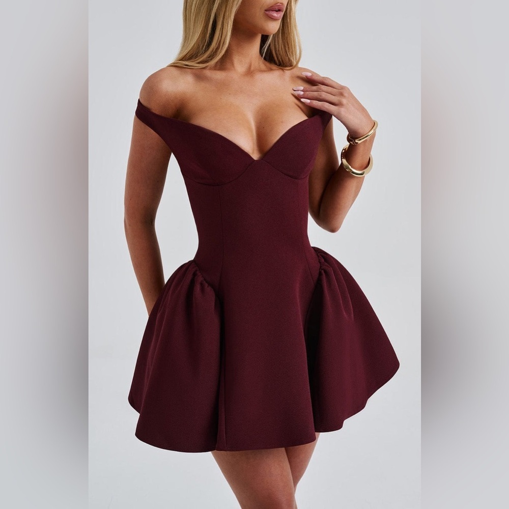 BABYBOO MARLA Mini Dress in CHERRY LACQUER Size XS - Picture 4 of 9